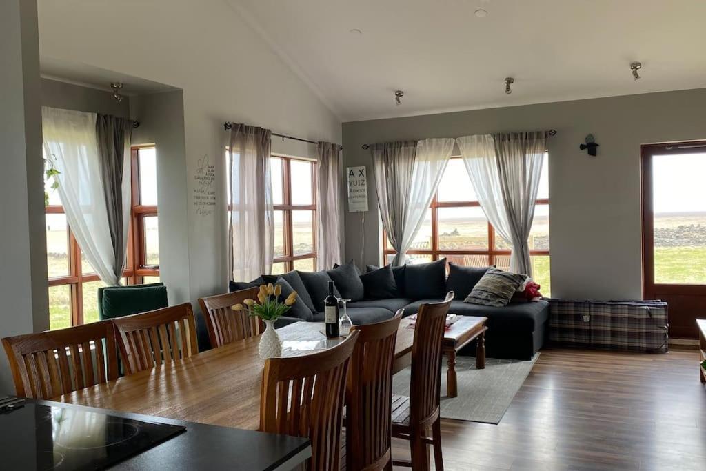 Eaglerock Guesthouse And Tours Kirkjubæjarklaustur Eksteriør bilde