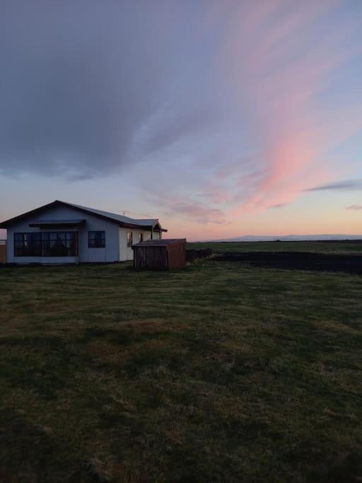 Eaglerock Guesthouse And Tours Kirkjubæjarklaustur Eksteriør bilde